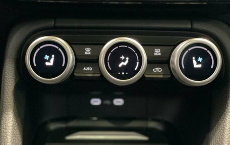 Skoda Kodiaq, 2025 год, 6 100 000 рублей, 32 фотография