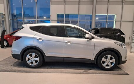 Hyundai Santa Fe III рестайлинг, 2016 год, 1 747 000 рублей, 5 фотография