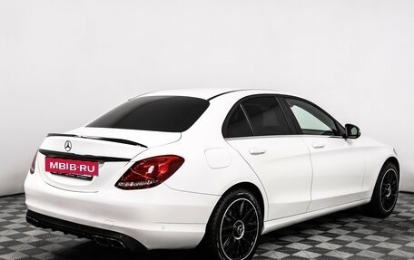 Mercedes-Benz C-Класс, 2017 год, 1 983 000 рублей, 5 фотография