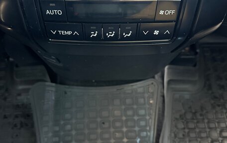 Toyota Land Cruiser Prado 150 рестайлинг 2, 2019 год, 5 500 000 рублей, 10 фотография
