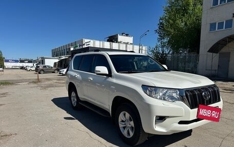 Toyota Land Cruiser Prado 150 рестайлинг 2, 2019 год, 5 500 000 рублей, 3 фотография