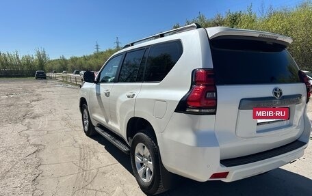 Toyota Land Cruiser Prado 150 рестайлинг 2, 2019 год, 5 500 000 рублей, 5 фотография