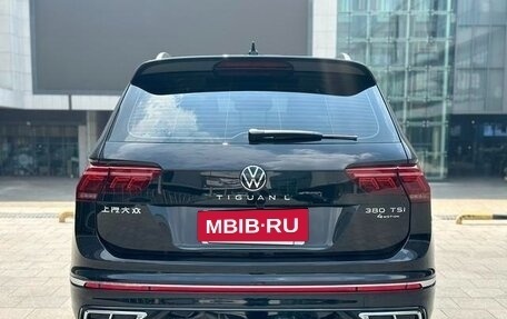 Volkswagen Tiguan II, 2023 год, 3 760 000 рублей, 5 фотография