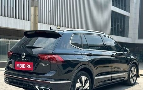 Volkswagen Tiguan II, 2023 год, 3 760 000 рублей, 6 фотография