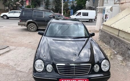 Mercedes-Benz E-Класс, 2001 год, 645 000 рублей, 6 фотография