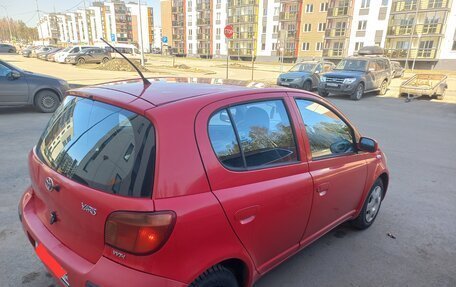 Toyota Yaris I рестайлинг, 2003 год, 300 000 рублей, 4 фотография