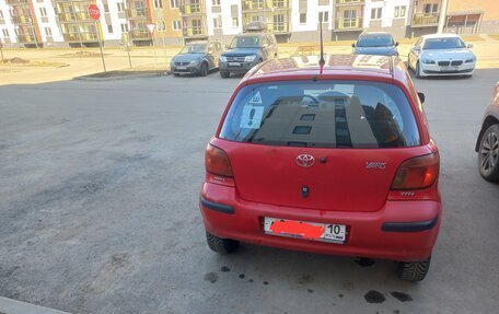 Toyota Yaris I рестайлинг, 2003 год, 300 000 рублей, 5 фотография