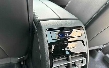 Volkswagen Tiguan, 2024 год, 3 570 000 рублей, 14 фотография