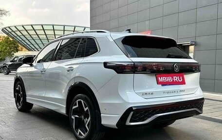 Volkswagen Tiguan, 2024 год, 3 570 000 рублей, 4 фотография