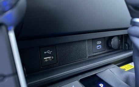 Toyota Land Cruiser, 2024 год, 13 490 000 рублей, 24 фотография