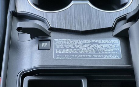 Toyota Land Cruiser, 2024 год, 13 490 000 рублей, 25 фотография