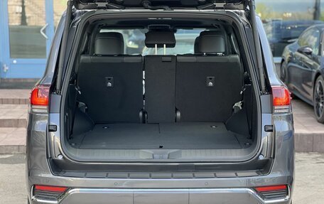 Toyota Land Cruiser, 2024 год, 13 490 000 рублей, 34 фотография
