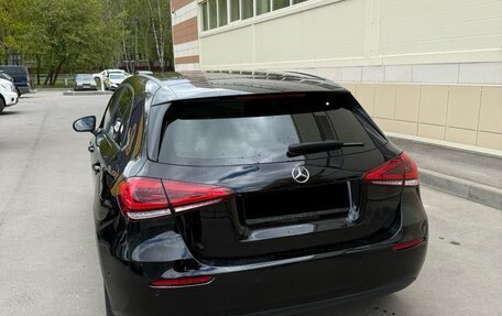 Mercedes-Benz A-Класс, 2019 год, 3 100 000 рублей, 5 фотография