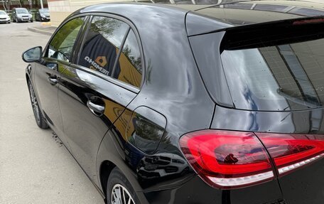 Mercedes-Benz A-Класс, 2019 год, 3 100 000 рублей, 4 фотография