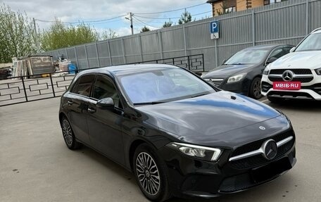Mercedes-Benz A-Класс, 2019 год, 3 100 000 рублей, 10 фотография
