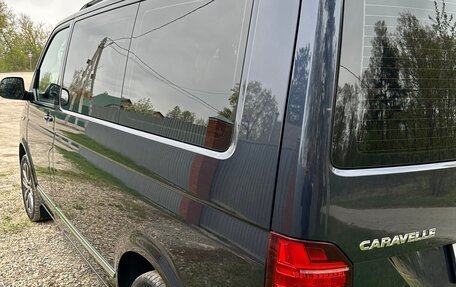Volkswagen Caravelle T6 рестайлинг, 2021 год, 6 000 000 рублей, 5 фотография