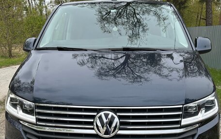 Volkswagen Caravelle T6 рестайлинг, 2021 год, 6 000 000 рублей, 9 фотография