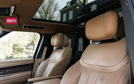 Land Rover Range Rover IV рестайлинг, 2022 год, 12 790 000 рублей, 6 фотография