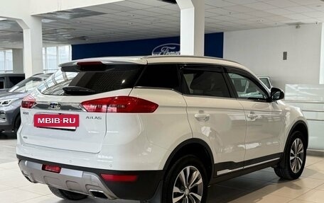 Geely Atlas I, 2018 год, 1 550 000 рублей, 8 фотография