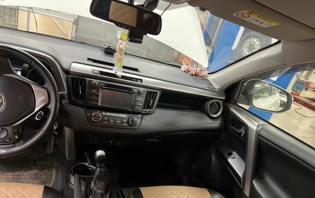Toyota RAV4, 2016 год, 2 099 000 рублей, 7 фотография