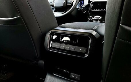 Toyota Land Cruiser Prado, 2024 год, 13 349 000 рублей, 27 фотография