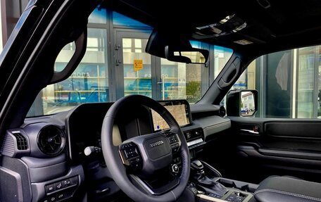 Toyota Land Cruiser Prado, 2024 год, 13 349 000 рублей, 31 фотография