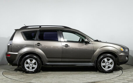 Mitsubishi Outlander III рестайлинг 3, 2011 год, 848 585 рублей, 4 фотография