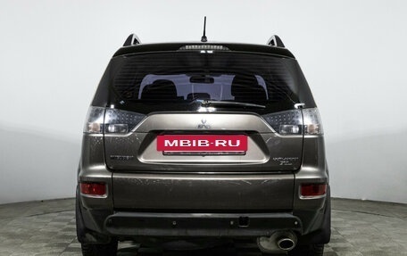 Mitsubishi Outlander III рестайлинг 3, 2011 год, 848 585 рублей, 6 фотография