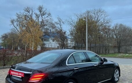 Mercedes-Benz E-Класс, 2017 год, 2 950 000 рублей, 5 фотография