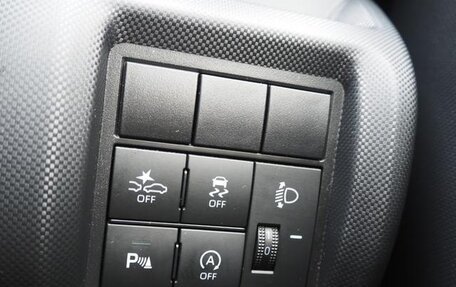 Toyota Raize I, 2021 год, 1 005 000 рублей, 24 фотография