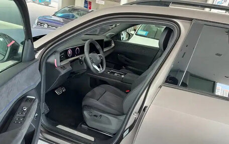 Volkswagen Teramont, 2025 год, 5 720 000 рублей, 8 фотография