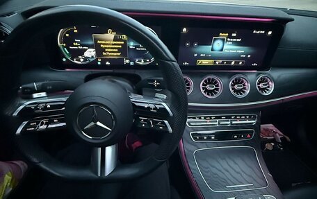 Mercedes-Benz E-Класс, 2020 год, 5 500 000 рублей, 12 фотография