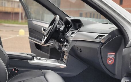 Mercedes-Benz E-Класс, 2014 год, 2 250 000 рублей, 10 фотография