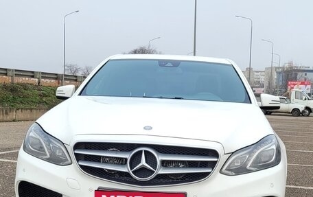 Mercedes-Benz E-Класс, 2014 год, 2 250 000 рублей, 3 фотография