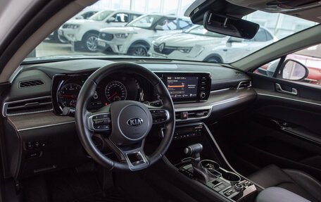 KIA K5, 2020 год, 2 950 000 рублей, 11 фотография