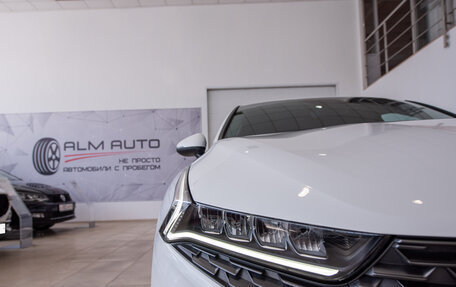 KIA K5, 2020 год, 2 950 000 рублей, 17 фотография