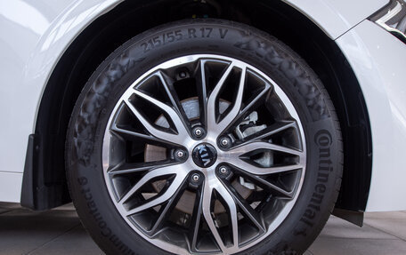 KIA K5, 2020 год, 2 950 000 рублей, 38 фотография