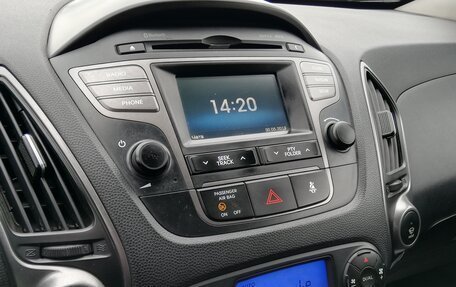 Hyundai ix35 I рестайлинг, 2014 год, 1 300 000 рублей, 19 фотография