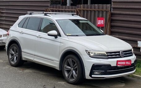 Volkswagen Tiguan II, 2020 год, 3 700 000 рублей, 1 фотография