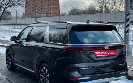 KIA Carnival, 2021 год, 4 600 000 рублей, 5 фотография