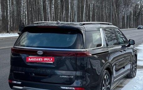 KIA Carnival, 2021 год, 4 600 000 рублей, 6 фотография