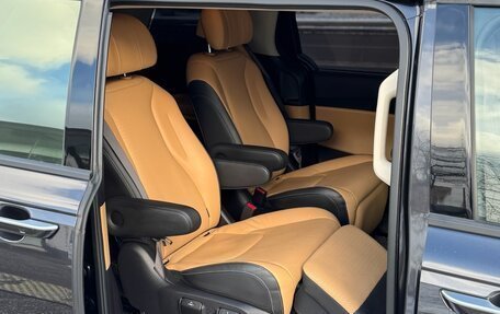 KIA Carnival, 2021 год, 4 600 000 рублей, 20 фотография