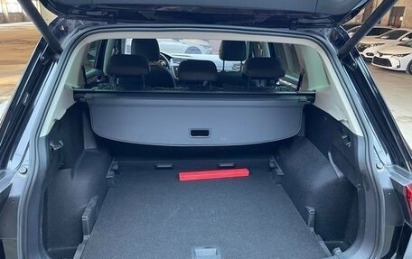 Volkswagen Tiguan II, 2021 год, 2 115 000 рублей, 11 фотография