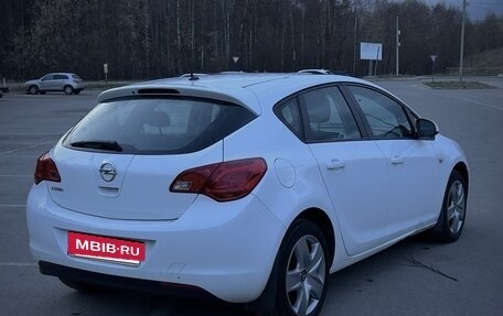 Opel Astra J, 2012 год, 690 000 рублей, 3 фотография