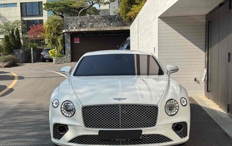 Bentley Continental GT III, 2021 год, 19 700 000 рублей, 2 фотография