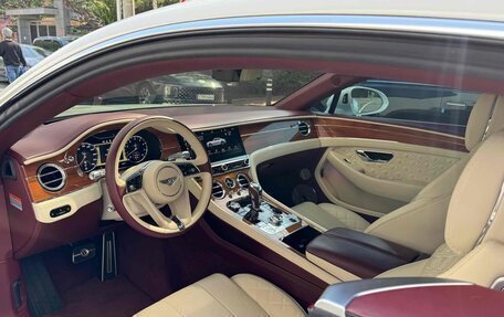 Bentley Continental GT III, 2021 год, 19 700 000 рублей, 9 фотография