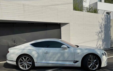 Bentley Continental GT III, 2021 год, 19 700 000 рублей, 4 фотография