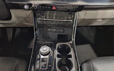 KIA Carnival, 2022 год, 4 500 000 рублей, 15 фотография