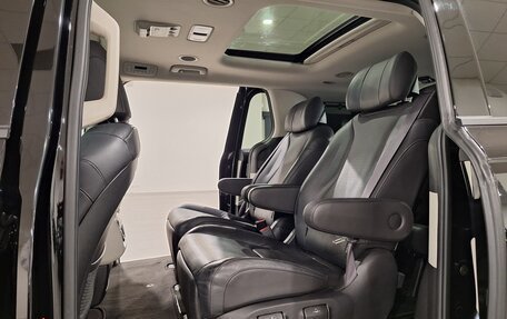 KIA Carnival, 2022 год, 4 500 000 рублей, 18 фотография