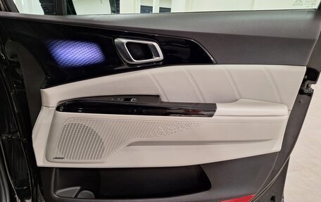 KIA Carnival, 2022 год, 4 500 000 рублей, 26 фотография
